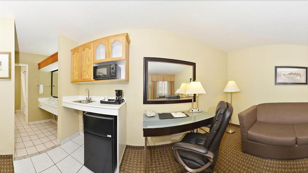 Silver 3* Los Angeles