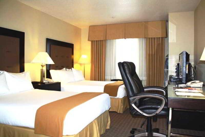 Silver 3* Los Angeles