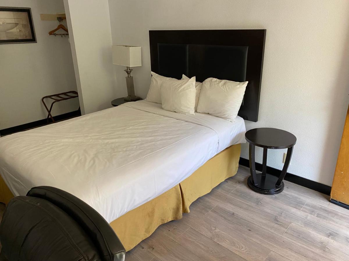 Silver Hotel